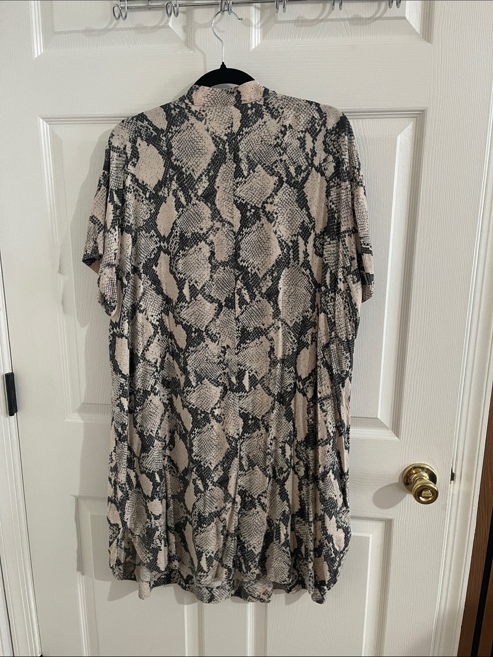 H&M Beige and Black Snake Print Dress - Picture 2 of 2
